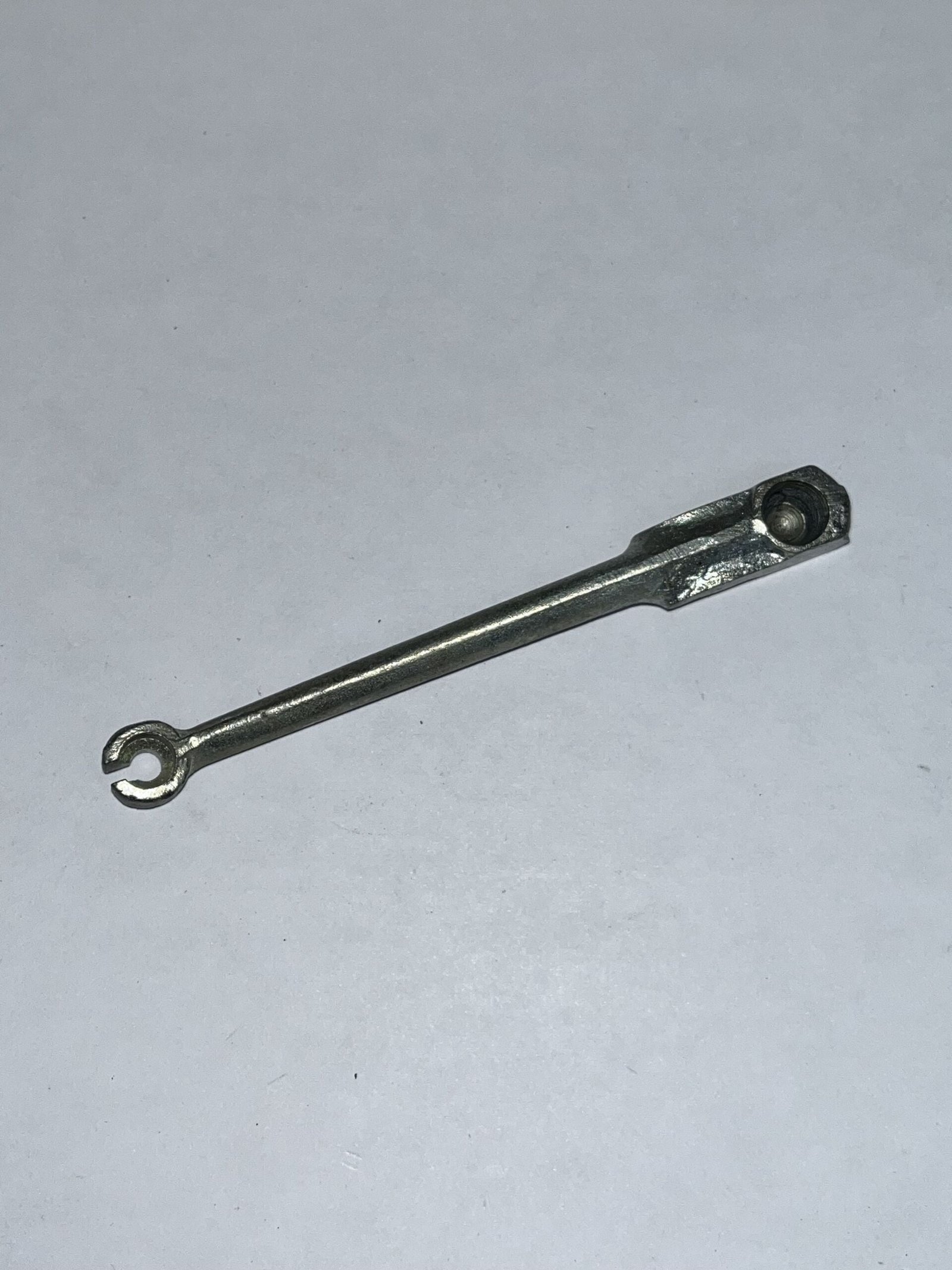 2F Clutch Lever D7412