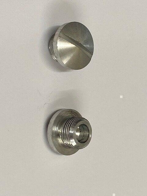 Chain case / gearbox filler