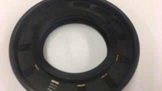 E12373 Crankshaft centre seal for 2T 3T 4T motors