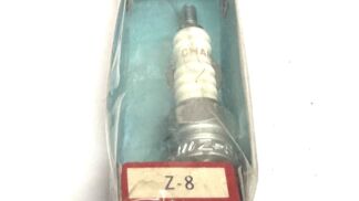 CHAMPION Z-8 Spark Plug